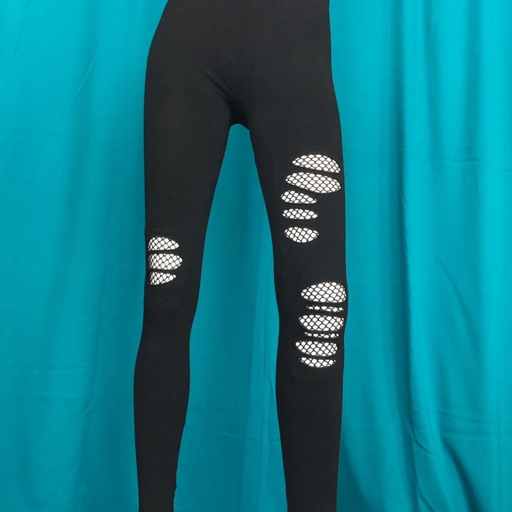 Fishnet leggings